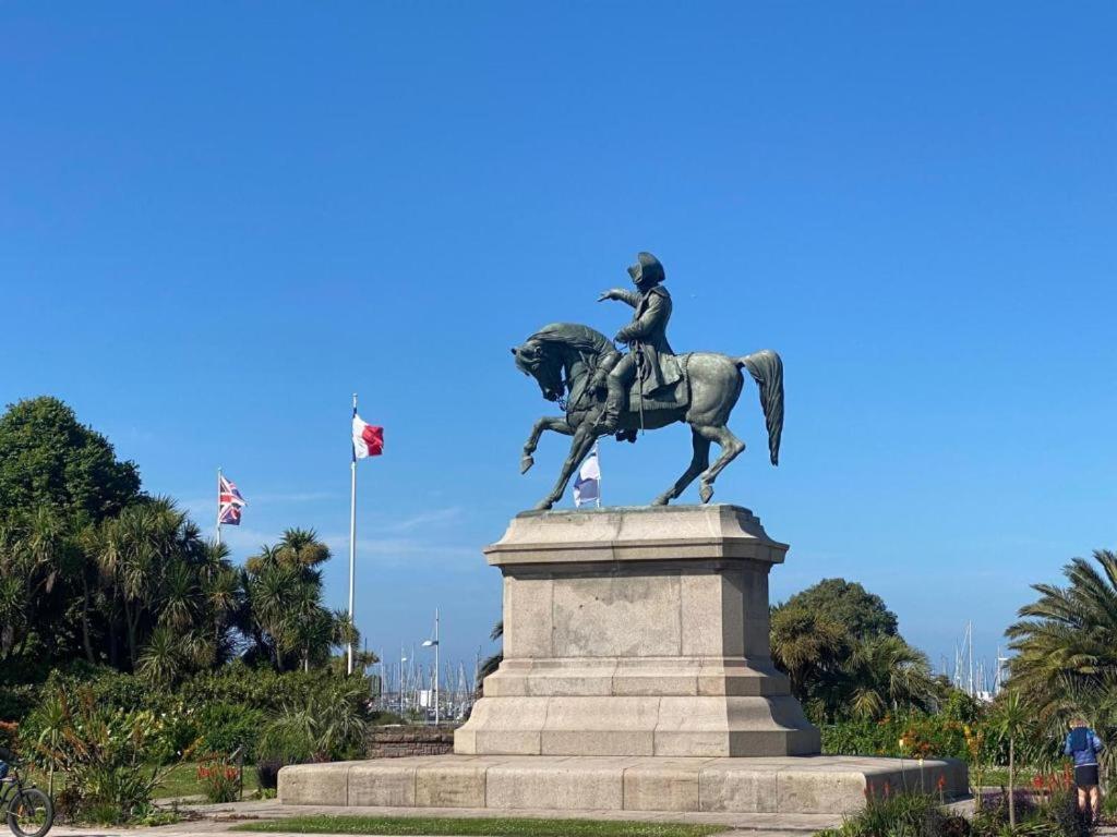 Coeur Du Centre-Ville Cherbourg-en-Cotentin Luaran gambar
